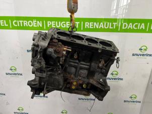 Gebruikte Motor Onderblok Renault Master III (FD/HD) 2.5 dCi 120 FAP Prijs op aanvraag aangeboden door Snuverink Autodemontage