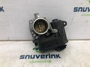 Gebruikte Gasklephuis Opel Corsa F (UB/UH/UP) 1.2 12V 75 Prijs € 40,00 Margeregeling aangeboden door Snuverink Autodemontage