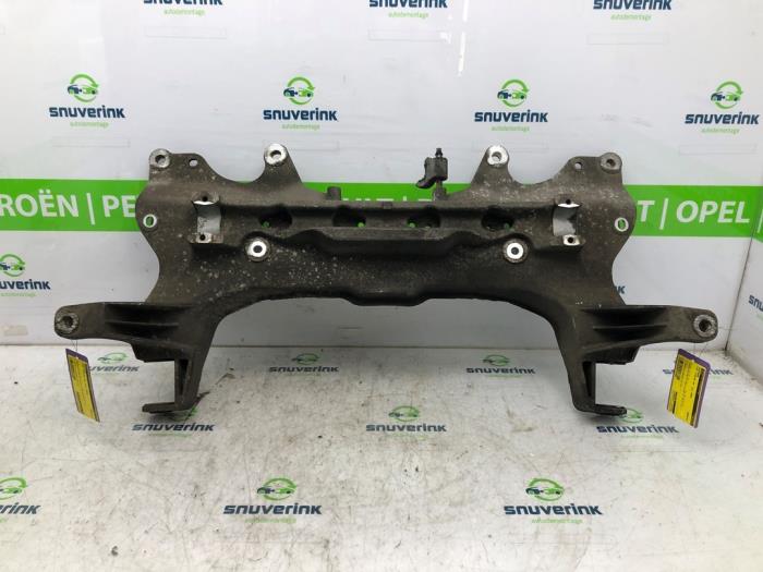 Gebruikte Subframe Fiat Fiorino (225) 1.3 JTD 16V Multijet Prijs € 68,00 Margeregeling aangeboden door Snuverink Autodemontage