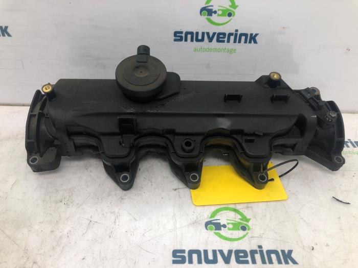 Gebruikte Kleppendeksel Renault Twingo Prijs € 40,50 Margeregeling aangeboden door Snuverink Autodemontage
