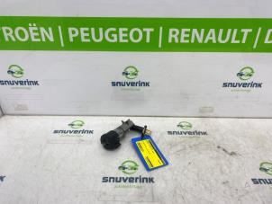 Gebruikte Sleutel + Contactslot Peugeot 107 1.0 12V Prijs € 150,00 Margeregeling aangeboden door Snuverink Autodemontage