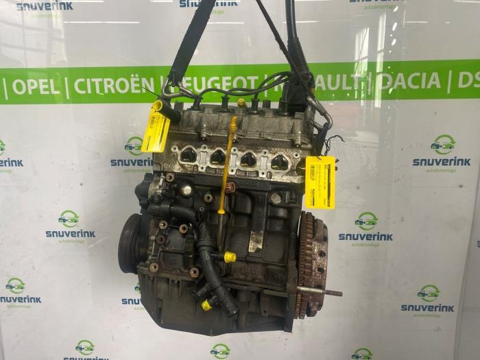 Gebruikte Motor Renault Clio III Estate/Grandtour (KR) 1.2 16V TCE 100 Prijs € 300,00 Margeregeling aangeboden door Snuverink Autodemontage
