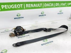Gereviseerde Veiligheidsgordel links-voor Peugeot Boxer (244) 2.2 HDi Prijs € 103,46 Inclusief btw aangeboden door Snuverink Autodemontage