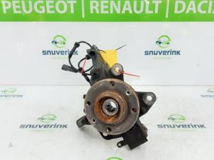Gebruikte Asschenkel rechts-voor Renault Zoé (AG) 65kW Prijs € 36,30 Inclusief btw aangeboden door Snuverink Autodemontage