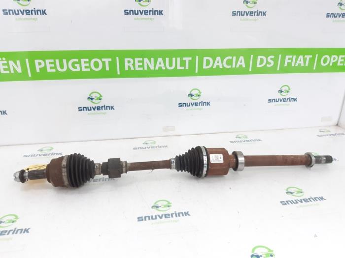 Gebruikte Steekas rechts-voor Renault Arkana (RJLL) 1.6 E-Tech 145 16V Prijs € 355,50 Margeregeling aangeboden door Snuverink Autodemontage