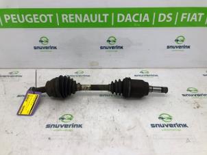 Gebruikte Aandrijfas links-voor Fiat Fiorino (225) 1.3 JTD 16V Multijet Prijs € 53,99 Margeregeling aangeboden door Snuverink Autodemontage