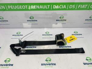 Gebruikte Veiligheidsgordel links-voor Renault Twingo II (CN) 1.2 16V GT TCE Prijs € 90,00 Margeregeling aangeboden door Snuverink Autodemontage