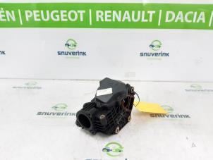 Gebruikte Gasklephuis Renault Trafic (1FL/2FL/3FL/4FL) 1.6 dCi 90 Prijs € 217,80 Inclusief btw aangeboden door Snuverink Autodemontage
