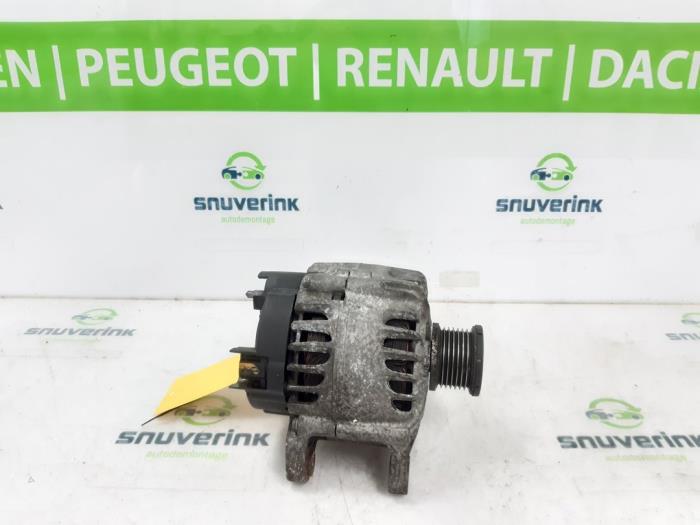 Gebruikte Dynamo Renault Trafic (1FL/2FL/3FL/4FL) 1.6 dCi 90 Prijs € 78,65 Inclusief btw aangeboden door Snuverink Autodemontage