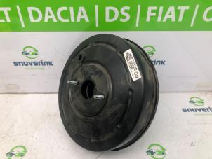 Gebruikte Rembooster Renault Trafic (1FL/2FL/3FL/4FL) 2.0 dCi 16V 120 Prijs € 121,00 Inclusief btw aangeboden door Snuverink Autodemontage