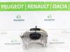 Motorsteun van een Renault Arkana (RJLL) 1.6 E-Tech 145 16V 2022