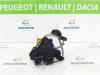 Deurslot Mechaniek 4Deurs links-voor van een Renault Captur II (RJB), 2020 1.6 E-Tech 160, SUV, Elektrisch Benzine, 1.598cc, 116kW (158pk), FWD, H4M630; H4MB6, 2020-09, RJBHH2MM 2023