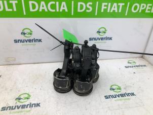 Gebruikte Drijfstang Opel Vivaro B 1.6 CDTI Biturbo 120 Prijs € 190,58 Inclusief btw aangeboden door Snuverink Autodemontage