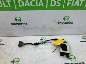 Gebruikte Computer Diversen Renault Master III (EV/HV/UV/VA/VB/VD/VF/VG/VJ) 2.3 dCi 165 16V RWD Prijs € 108,90 Inclusief btw aangeboden door Snuverink Autodemontage