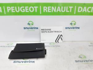 Gebruikte Instructie Boekje Renault Megane E-Tech (RCBB) EV60 Prijs € 42,35 Inclusief btw aangeboden door Snuverink Autodemontage