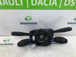 Gebruikte Stuurkolomschakelaar Peugeot Expert (V1/VA/VB/VE/VF/VT/VY) 2.0 Blue HDi 120 16V Prijs € 179,67 Inclusief btw aangeboden door Snuverink Autodemontage