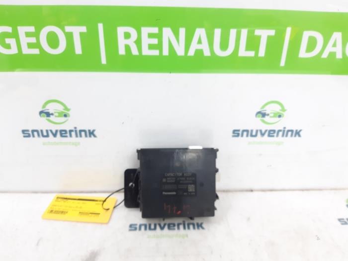 Gebruikte Handrem Module Renault Megane E-Tech (RCB) 60 kWh Prijs € 59,90 Inclusief btw aangeboden door Snuverink Autodemontage