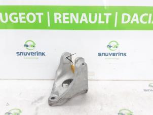 Gebruikte Motorrubber Renault Megane E-Tech (RCB) 60 kWh Prijs € 49,01 Inclusief btw aangeboden door Snuverink Autodemontage