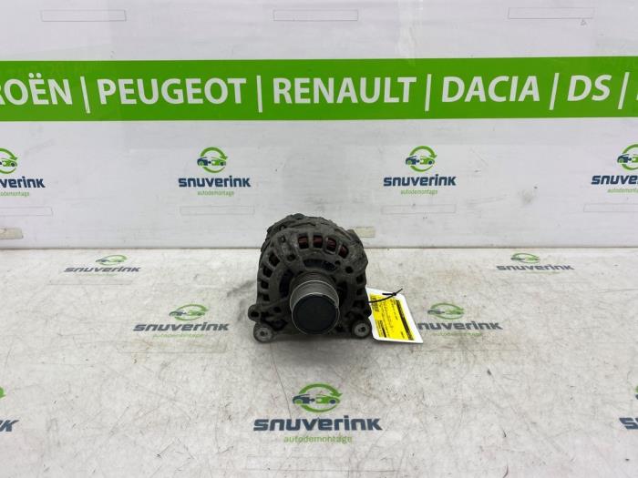 Gebruikte Dynamo Seat Ibiza V (KJB) 1.0 TSI 12V Prijs € 84,98 Margeregeling aangeboden door Snuverink Autodemontage
