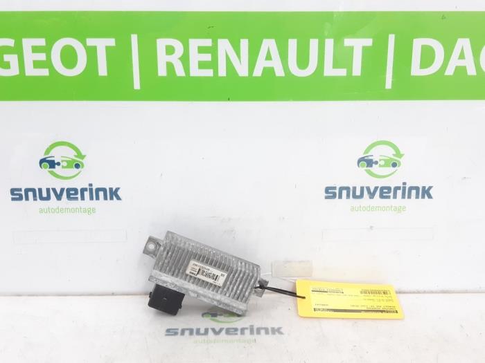 Gebruikte Computer Diversen Renault Zoé (AG) R90 Prijs € 239,58 Inclusief btw aangeboden door Snuverink Autodemontage