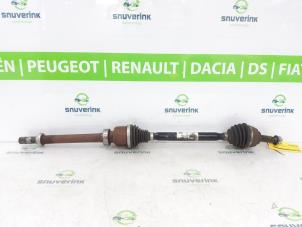 Gebruikte Aandrijfas rechts-voor Renault Zoé (AG) R90 Prijs op aanvraag aangeboden door Snuverink Autodemontage