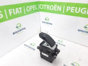 Gebruikte Versnellingspook DS Automobiles DS 7 1.6 16V E-Tense 225 Prijs € 114,95 Inclusief btw aangeboden door Snuverink Autodemontage