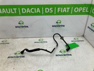 Gebruikte Leiding (diversen) Opel Crossland (X) 1.2 Turbo 12V Prijs € 25,00 Margeregeling aangeboden door Snuverink Autodemontage