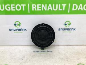 Gebruikte Luidspreker Citroen C3 Aircross I (2C/2R) 1.2 PureTech 82 Prijs € 25,00 Margeregeling aangeboden door Snuverink Autodemontage