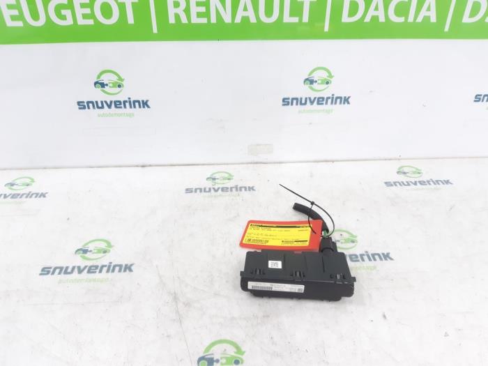 Gebruikte Computer Diversen DS Automobiles DS 7 1.6 16V E-Tense 225 Prijs € 64,80 Inclusief btw aangeboden door Snuverink Autodemontage