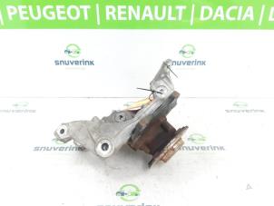 Gebruikte Wiellager achter DS Automobiles DS 7 1.6 16V E-Tense 225 Prijs € 90,75 Inclusief btw aangeboden door Snuverink Autodemontage