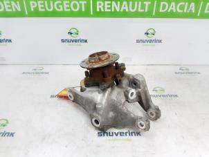 Gebruikte Wiellager achter DS Automobiles DS 7 1.6 16V E-Tense 225 Prijs € 90,75 Inclusief btw aangeboden door Snuverink Autodemontage