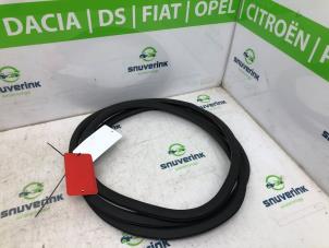 Gebruikte Diversen DS Automobiles DS 7 1.6 16V E-Tense 225 Prijs € 18,15 Inclusief btw aangeboden door Snuverink Autodemontage