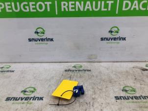 Gebruikte Airbag Sensor Renault Laguna III Estate (KT) 1.5 dCi 110 Prijs € 36,00 Margeregeling aangeboden door Snuverink Autodemontage