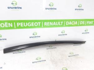 Gebruikte Carrosserielijst Renault Scénic IV (RFAJ) 1.5 Energy dCi 110 Prijs op aanvraag aangeboden door Snuverink Autodemontage