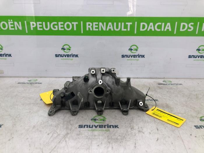 Gebruikte Inlaatspruitstuk Renault Master III (MA/MB/MC/MD/MH/MF/MG/MH) 2.3 dCi 150 16V Prijs € 114,35 Inclusief btw aangeboden door Snuverink Autodemontage