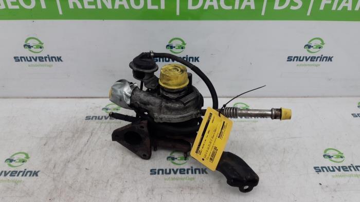 Gebruikte Turbo Renault Master II (FD/HD) 2.5 dCi 120 FAP Prijs € 170,00 Margeregeling aangeboden door Snuverink Autodemontage