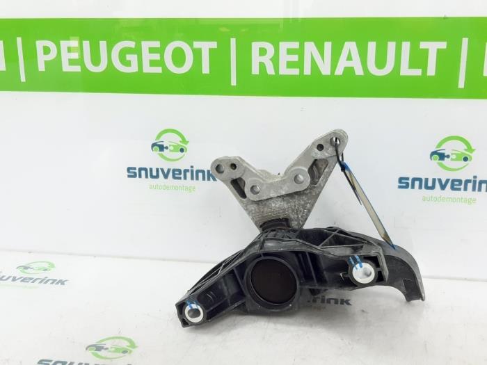 Gebruikte Motorrubber Citroen C5 Aircross I (A4/AC/AJ/AR) 1.2 e-THP PureTech 130 Prijs € 36,30 Inclusief btw aangeboden door Snuverink Autodemontage