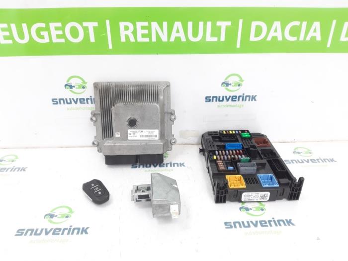 Gebruikte Computer Motormanagement Citroen C5 Aircross I (A4/AC/AJ/AR) 1.2 e-THP PureTech 130 Prijs op aanvraag aangeboden door Snuverink Autodemontage