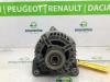 Dynamo van een Renault Twingo II (CN), 2007 / 2014 1.5 dCi 90 FAP, Hatchback, 2Dr, Diesel, 1.461cc, 63kW (86pk), FWD, K9K820; K9KP8, 2010-10 / 2014-09, CN03; CN05; CN00; CNE0; CNE3; CNH0; CNH3; CNM0; CNM3 2011