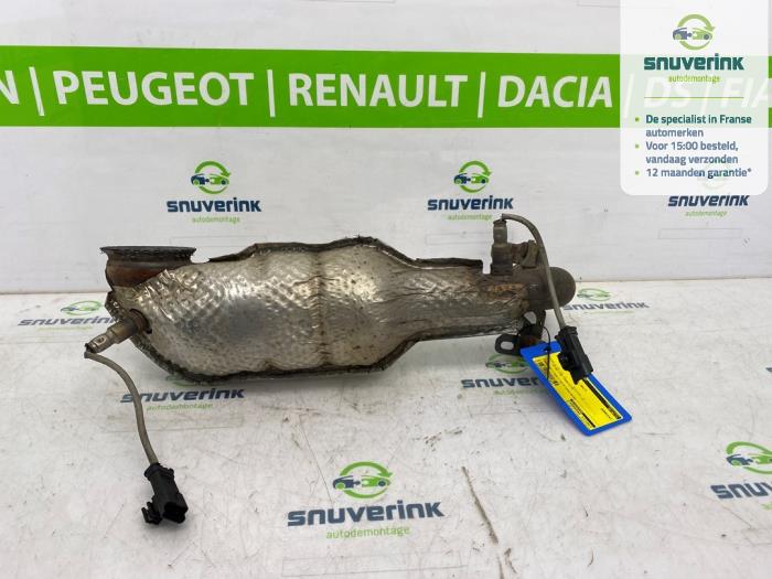 Gebruikte Katalysator Peugeot 3008 II (M4/MC/MJ/MR) 1.2 12V e-THP PureTech 130 Prijs € 297,00 Margeregeling aangeboden door Snuverink Autodemontage