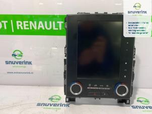 Gebruikte Display Interieur Renault Megane IV (RFBB) 1.5 Energy dCi 110 Prijs € 315,00 Margeregeling aangeboden door Snuverink Autodemontage