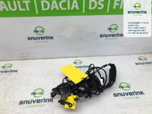 Gebruikte Kabelboom Renault Scénic III (JZ) 1.5 dCi 110 Prijs € 40,50 Margeregeling aangeboden door Snuverink Autodemontage