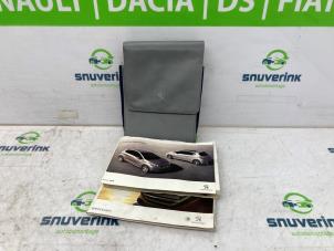 Gebruikte Instructie Boekje Peugeot 208 I (CA/CC/CK/CL) 1.0 Vti 12V PureTech Prijs € 31,50 Margeregeling aangeboden door Snuverink Autodemontage