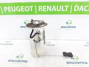 Gebruikte Tank element Pomp Renault Scénic III (JZ) 1.4 16V TCe 130 Prijs € 81,00 Margeregeling aangeboden door Snuverink Autodemontage