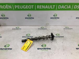 Gebruikte Nokkenas Renault Clio V (RJAB) 1.0 TCe 100 12V Prijs € 112,50 Margeregeling aangeboden door Snuverink Autodemontage