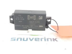 Gebruikte PDC Module DS Automobiles DS 3/Crossback (UC/UJ/UR) 1.2 12V PureTech 100 Prijs € 72,00 Margeregeling aangeboden door Snuverink Autodemontage