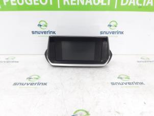 Gebruikte Display Interieur Peugeot 208 II (UB/UH/UP) e-208 50 kWh Prijs € 326,70 Inclusief btw aangeboden door Snuverink Autodemontage