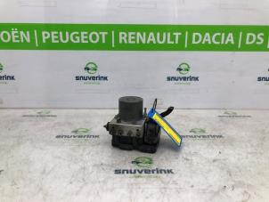Gebruikte ABS Pomp Peugeot Boxer (U9) 2.2 HDi 110 Euro 5 Prijs € 185,13 Inclusief btw aangeboden door Snuverink Autodemontage