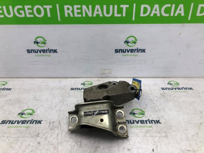 Gebruikte Motorsteun Peugeot Boxer (U9) 2.2 HDi 110 Euro 5 Prijs € 36,30 Inclusief btw aangeboden door Snuverink Autodemontage