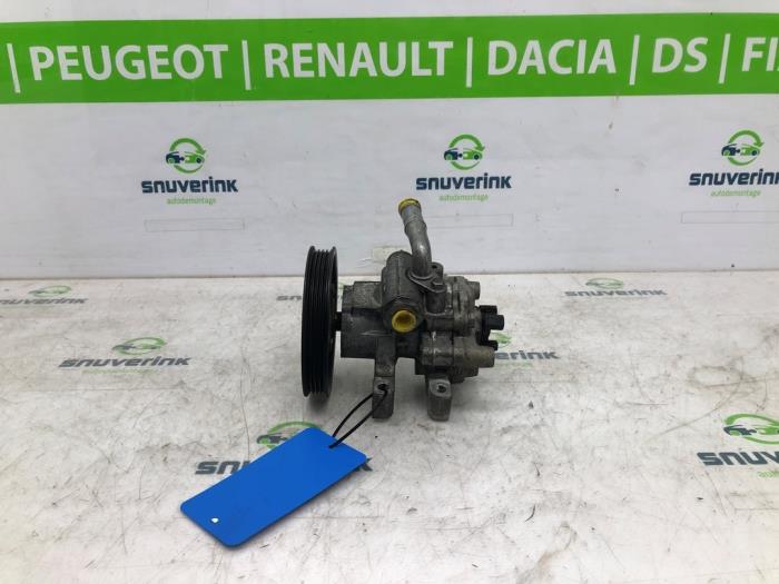 Gebruikte Pomp Servo Peugeot Boxer (U9) 2.2 HDi 110 Euro 5 Prijs € 121,00 Inclusief btw aangeboden door Snuverink Autodemontage